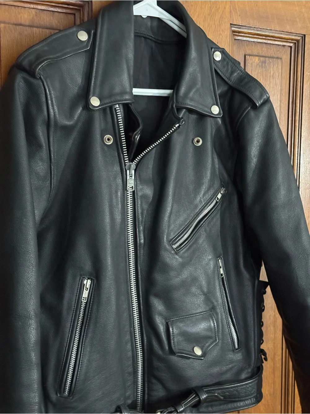Leather Biker Motorcycle Jacket. Measurements in pics. Excellent
